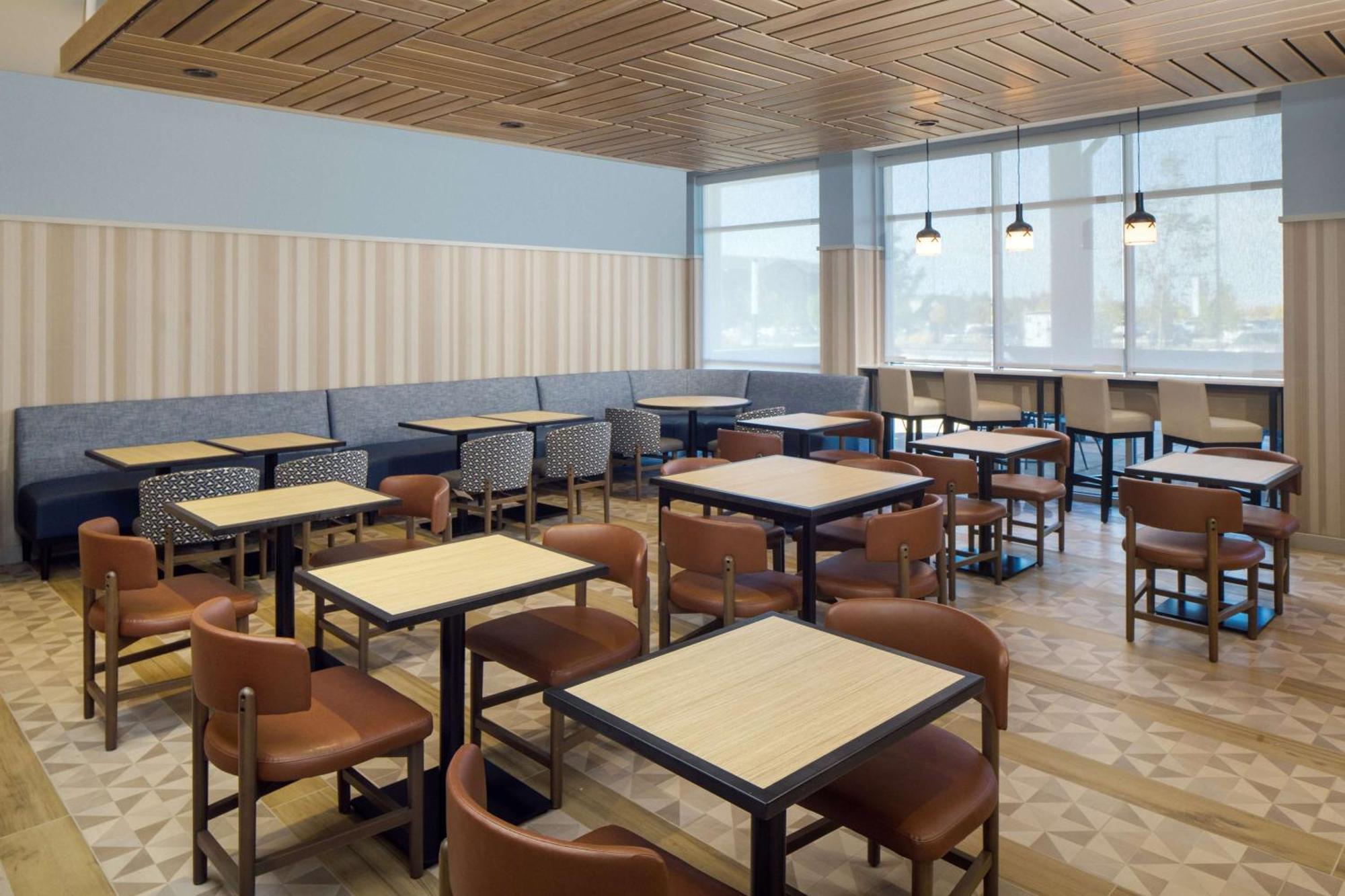 Hyatt Place Boise-Меридиан Екстериор снимка